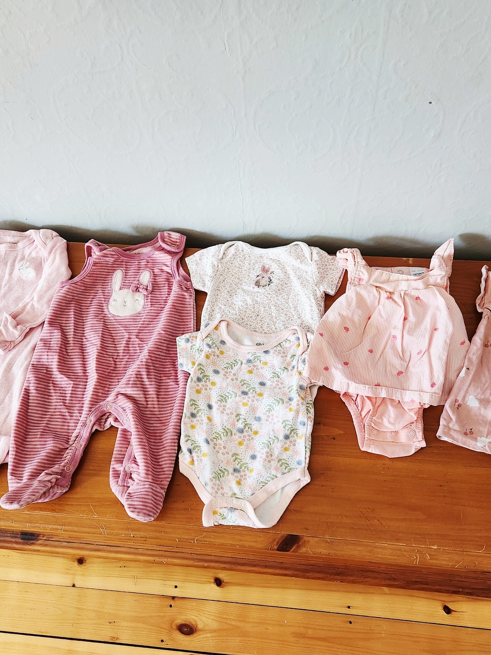 Baby Girl 0-3 Month Bunny Rabbit Clothing Lot